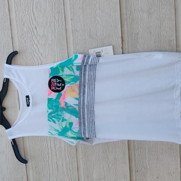 Hurley boy's shirt size XL - Picture 2 of 6